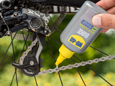 Dry-Lube-Usage-Shot